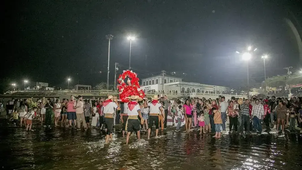 Banho de São João 2026 começa com show de Panda em Corumbá