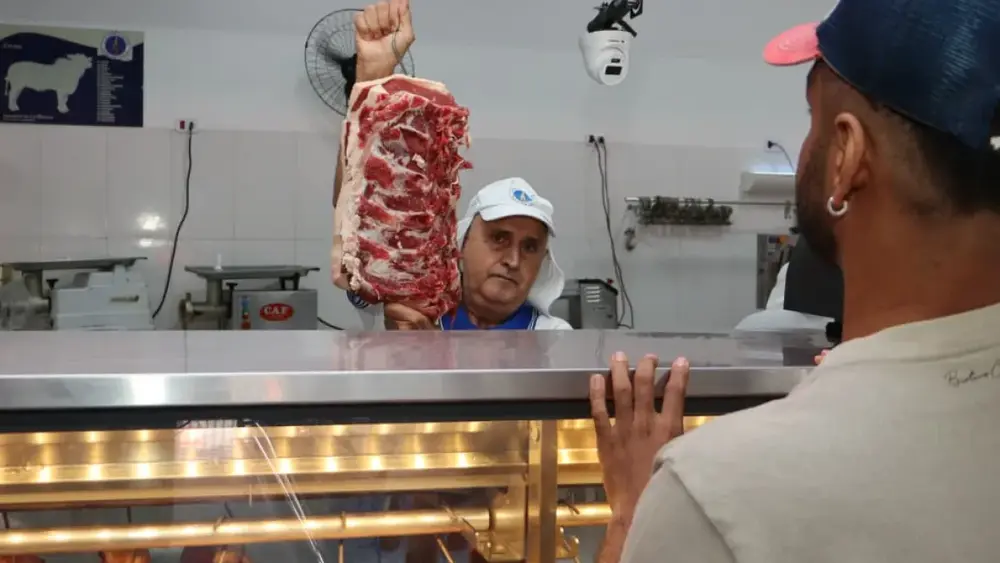 Dia dos Pais: churrasco lota açougues e supera Dia das Mães