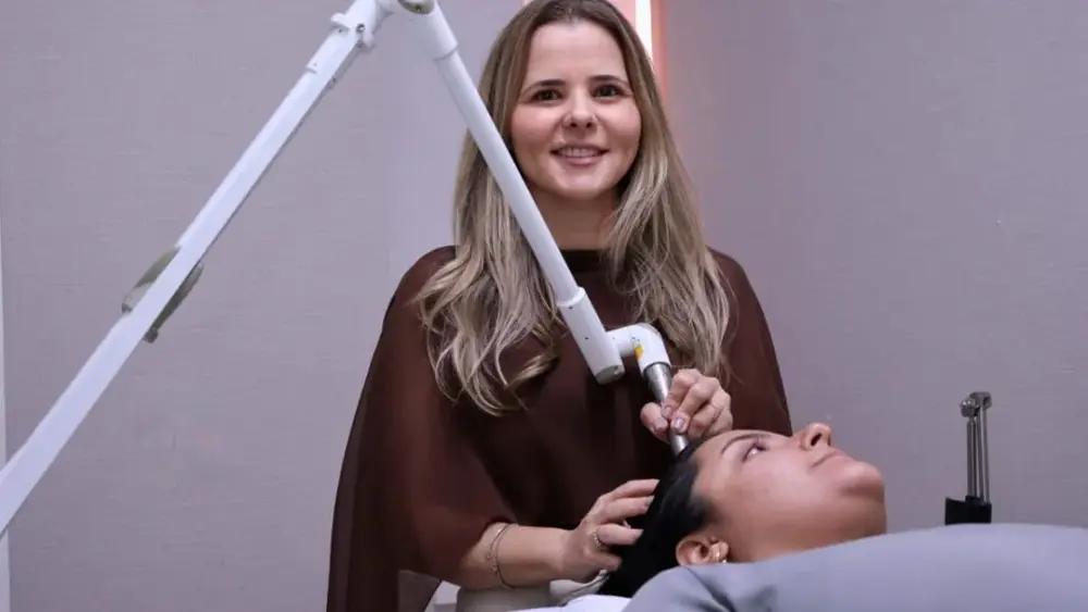 Emagrecer rápido sem cuidar da pele: erro comum