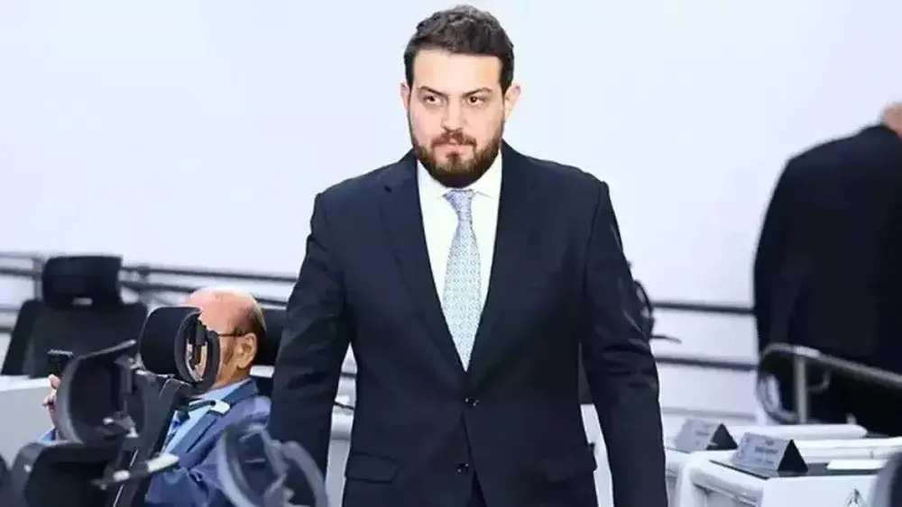 Justiça suspende ação contra Claudinho Serra e reacende disputa de competência