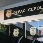 Menino de 6 anos é abandonado por horas para "comprar pizza