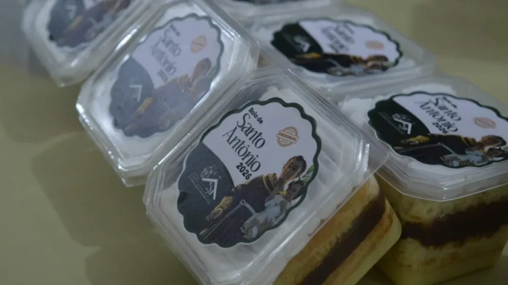 Bolo de Santo Antônio terá 17 mil potes e 3 mil alianças