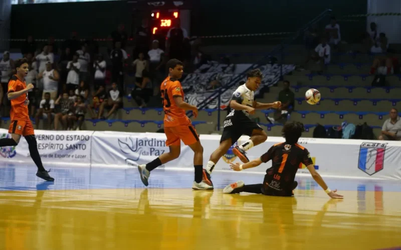Semifinais da Copa Pelezinho começam neste sábado